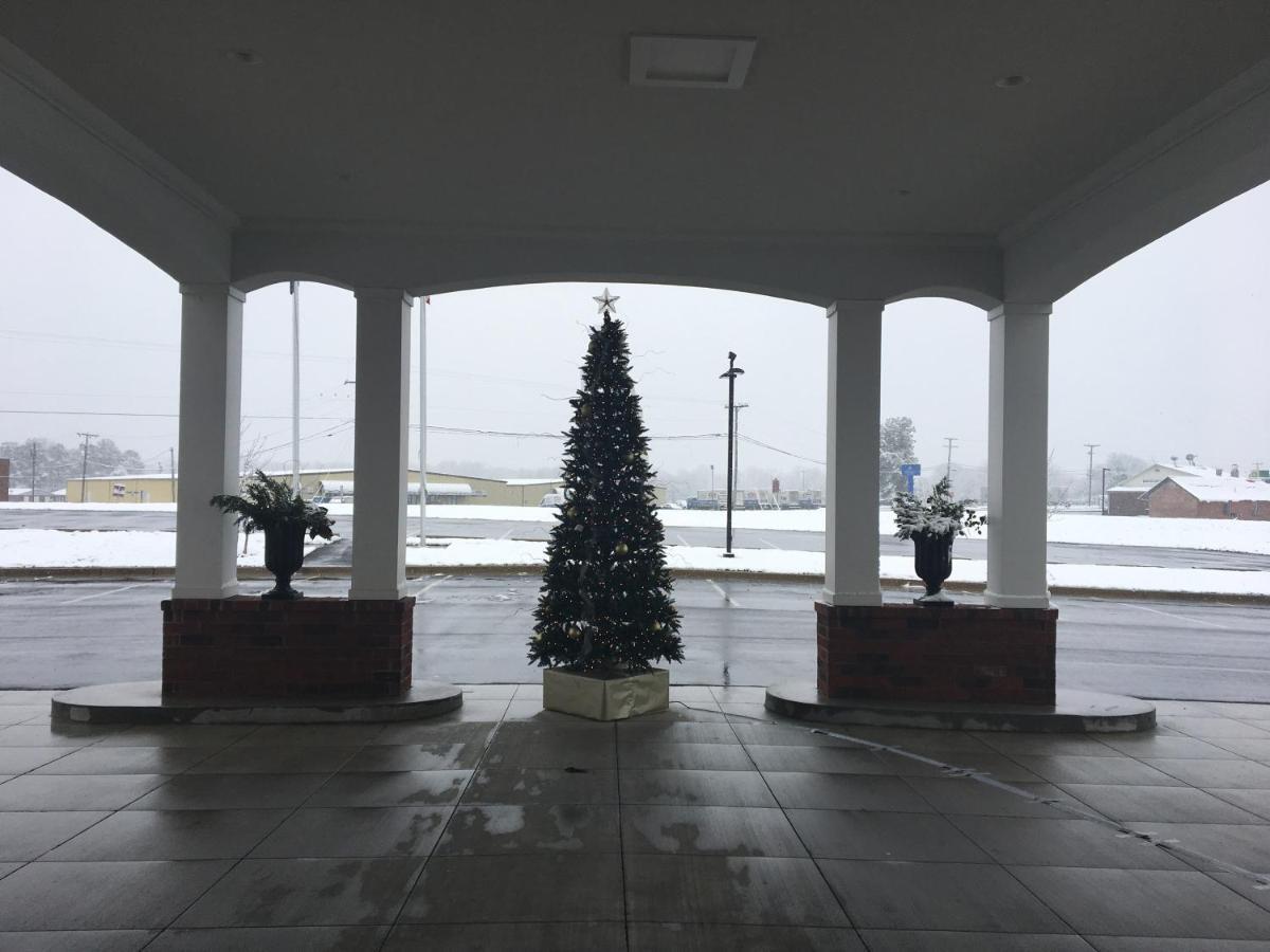 Appomattox Inn And Suites Eksteriør bilde